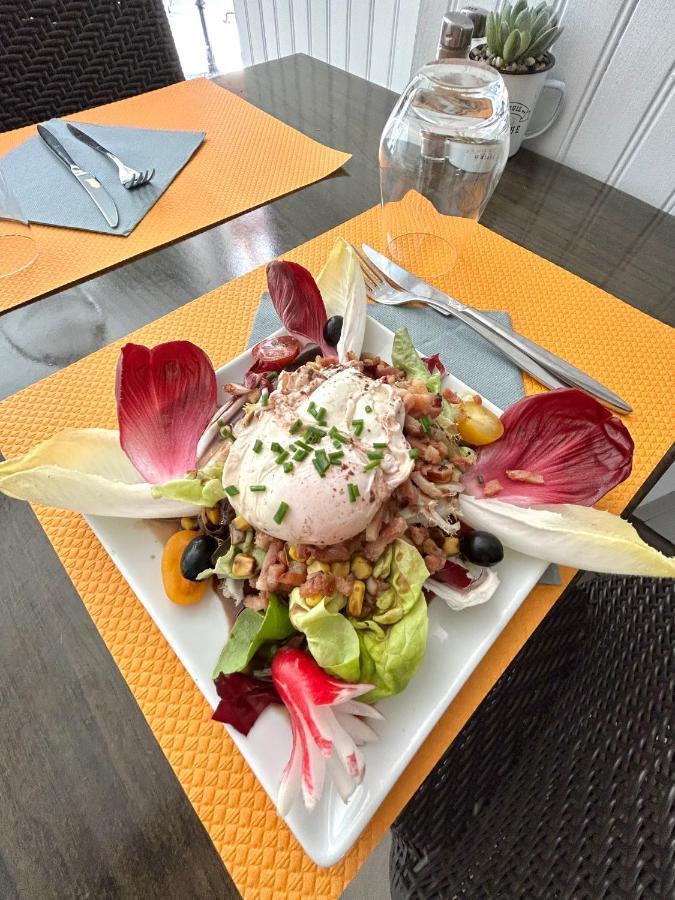 Hotel Les Voyageurs Charols Zewnętrze zdjęcie