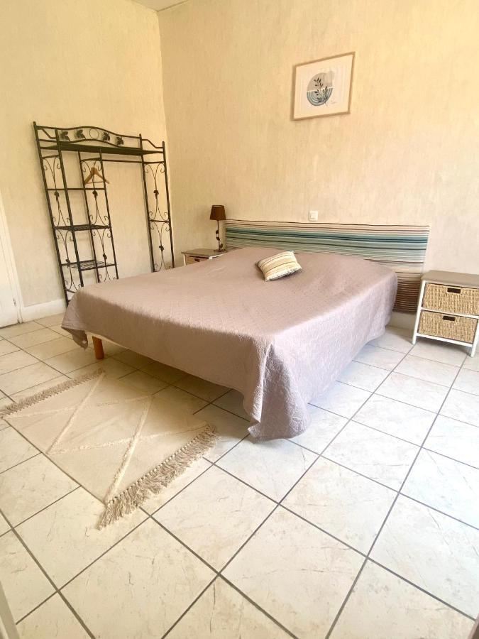Hotel Les Voyageurs Charols Zewnętrze zdjęcie