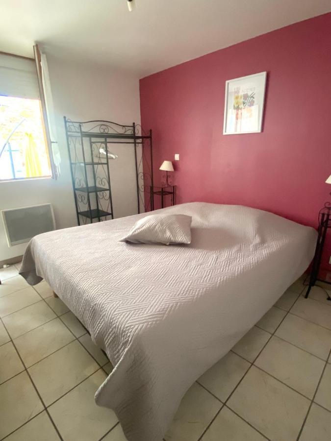 Hotel Les Voyageurs Charols Zewnętrze zdjęcie
